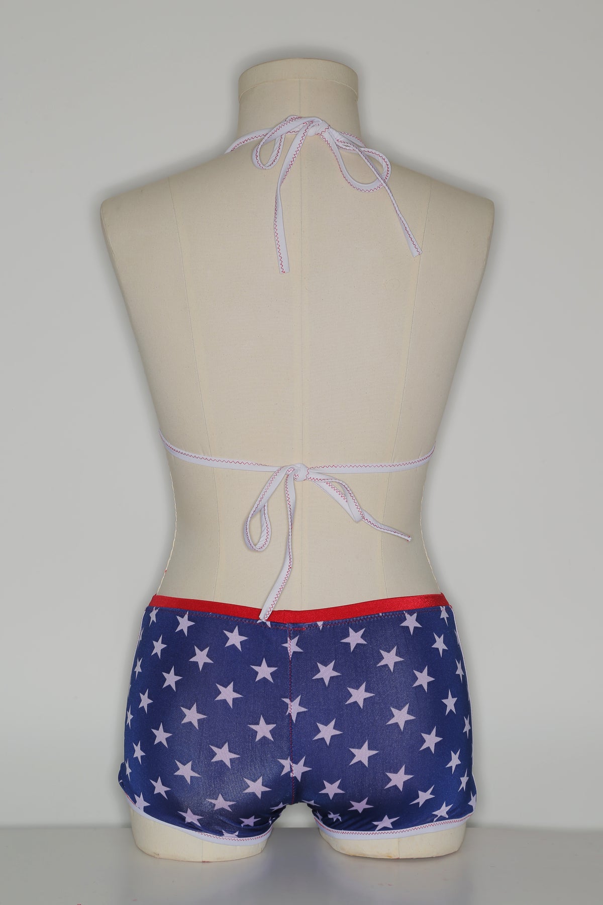 Stars & Stripes Star Trunk - USA